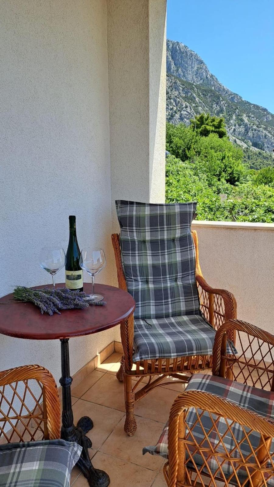 Apartmani Zderic Gradac  Exterior photo